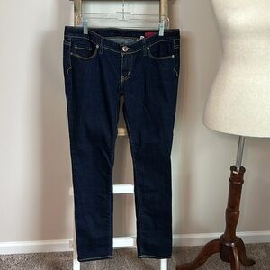 X2 Quality Denim Blue Jeans with Signature Red Label and 5 Pockets Size 12 GUC